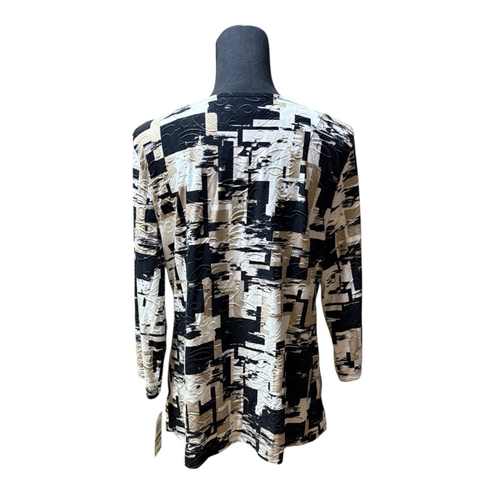 JM NWT Collection Black and White Fitted Graphic Blouse - Picture 5 of 7